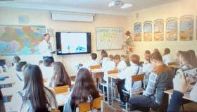 Профорієнтаційна робота професора кафедри педагогіки, адміністрування, спеціальної освіти та соціальної роботи ННІМП ДЗВО УМО І.Л. Сіданіч