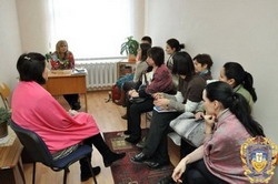 Участь у тижневій програмі навчальних тренінгів, воркшопів, майстер-класів від провідних психіатрів та психологів України