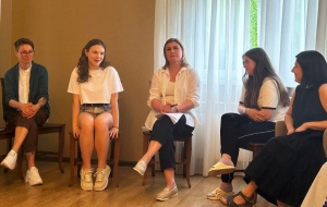 УЧАСТЬ ЗДОБУВАЧОК ВИЩОЇ ОСВІТИ В ОНЛАЙН КУРСІ «GEN.UP: ГЕНДЕРНИЙ АНАЛІЗ ДЛЯ МАЙБУТНЬОГО» ПІД МЕНТОРСТВОМ ПРОФЕСОРКИ КАФЕДРИ ПУБЛІЧНОГО УПРАВЛІННЯ І ПРОЕКТНОГО МЕНЕДЖМЕНТУ ННІМП ОКСАНИ КОВТУН ТА ДОЦЕНТКИ ГАЛИНИ БЕРЕЖНОЇ З МЕТОЮ ПОСИЛЕННЯ ВПЛИВУ ЖІНОК НА ПР