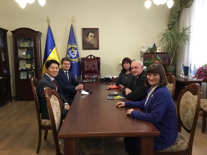 Натисніть для перегляду збільшеного зображення