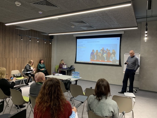 Натисніть для перегляду збільшеного зображення