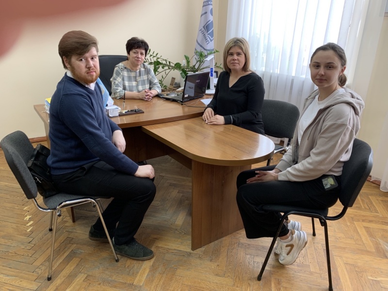 Натисніть для перегляду збільшеного зображення