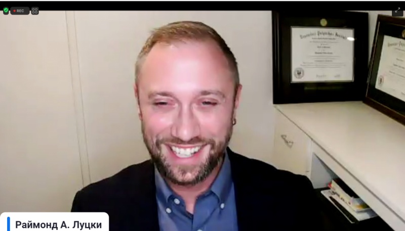 Натисніть для перегляду збільшеного зображення