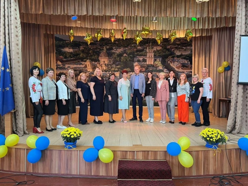 Натисніть для перегляду збільшеного зображення