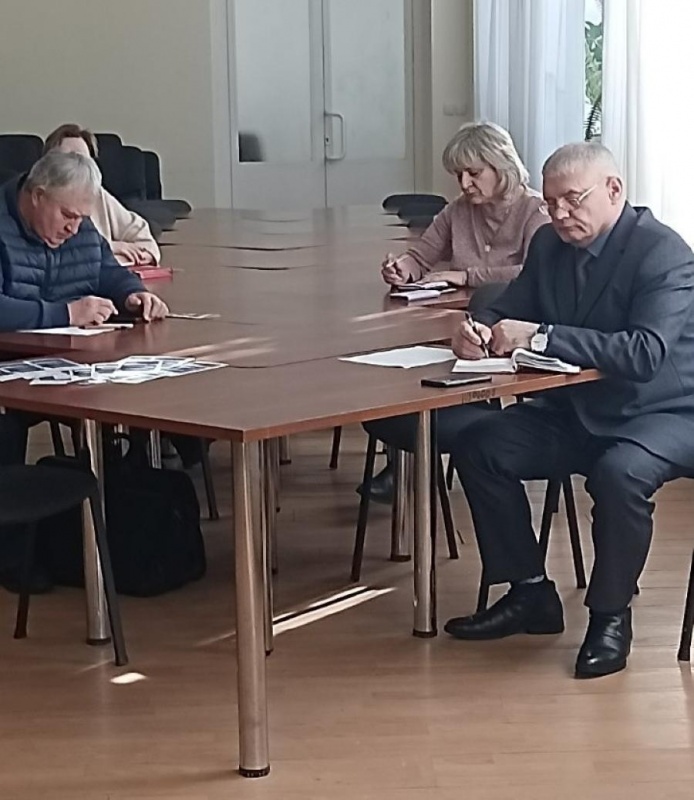 Натисніть для перегляду збільшеного зображення