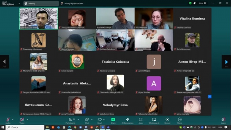Натисніть для перегляду збільшеного зображення