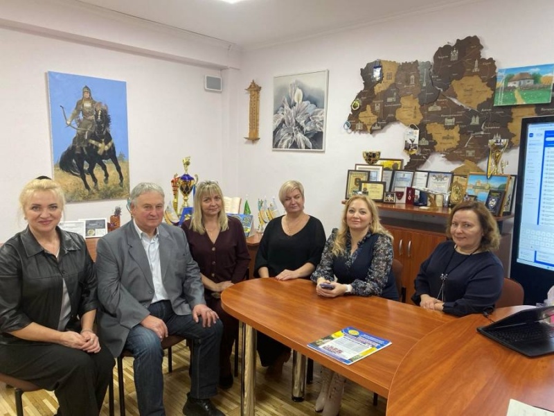 Натисніть для перегляду збільшеного зображення