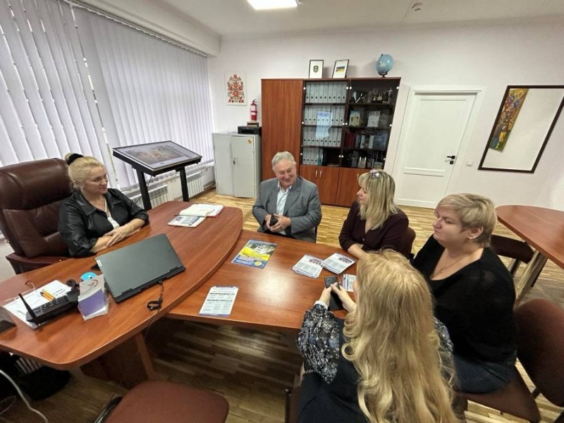 Натисніть для перегляду збільшеного зображення