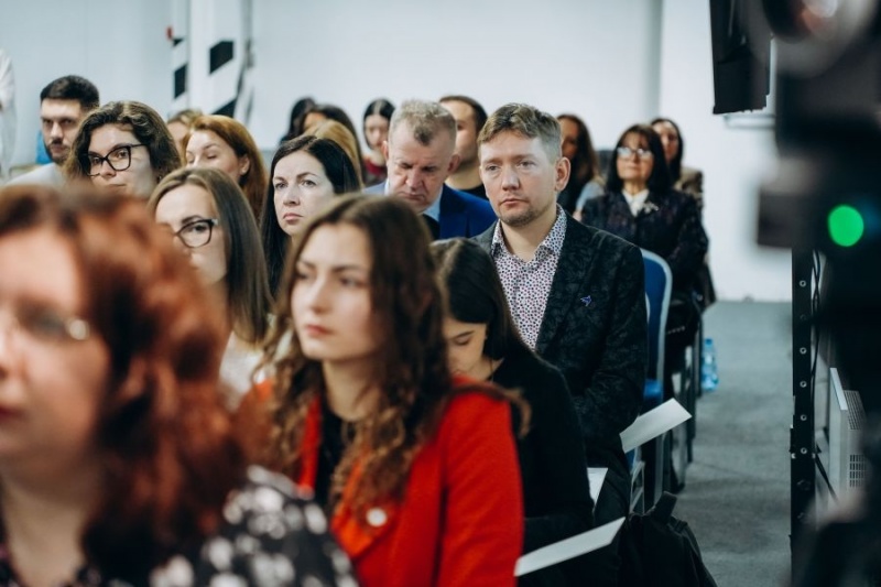 Натисніть для перегляду збільшеного зображення