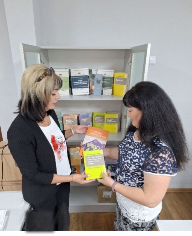 Натисніть для перегляду збільшеного зображення