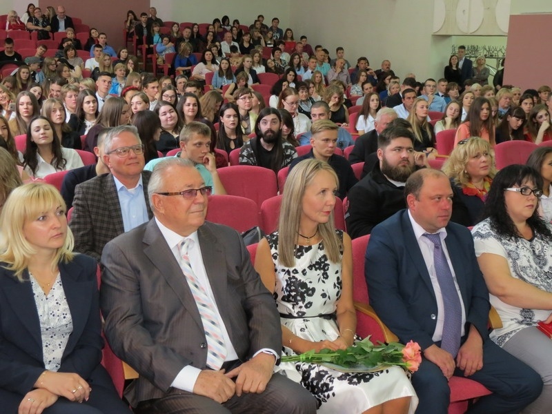 Натисніть для перегляду збільшеного зображення