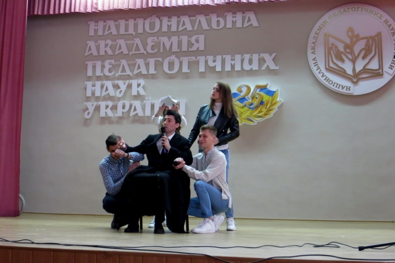 Натисніть для перегляду збільшеного зображення