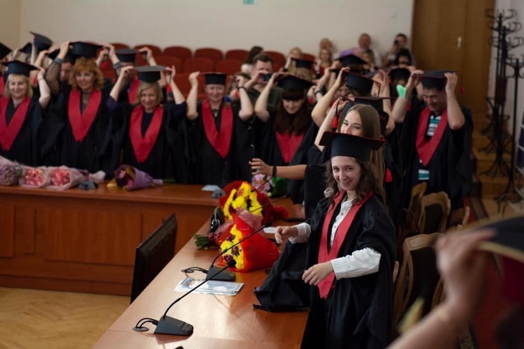 Натисніть для перегляду збільшеного зображення