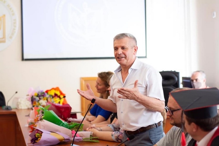 Натисніть для перегляду збільшеного зображення