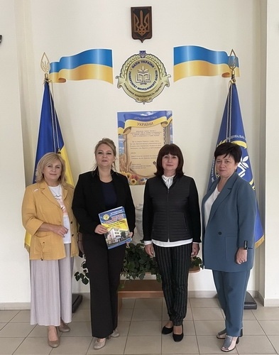 Натисніть для перегляду збільшеного зображення