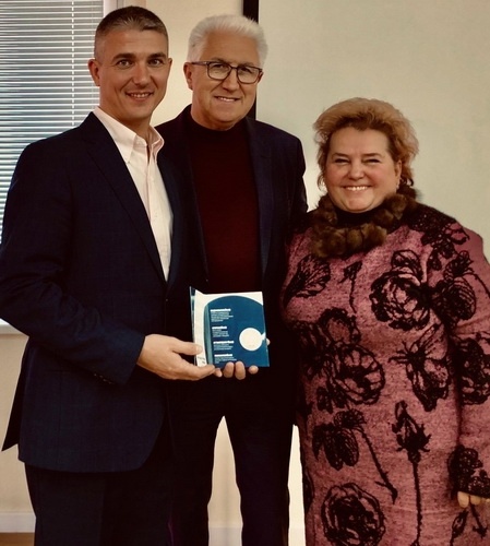 Натисніть для перегляду збільшеного зображення