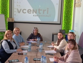 СОЦІАЛЬНА РОБОТА У ДІЇ: ЗДОБУВАЧІ ОНП &laquo;СОЦІАЛЬНА РОБОТА. СОЦІАЛЬНА РЕАБІЛІТАЦІЯ&raquo; ВІДВІДАЛИ ВИЇЗНЕ ПРАКТИЧНЕ ЗАНЯТТЯ НА БАЗІ VCENTRІ HUB (ГОЛОСІЇВО)